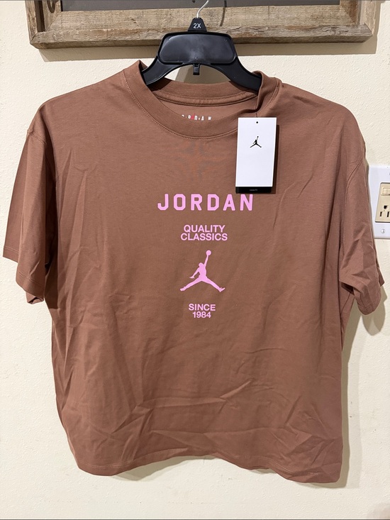 Jordan Tops - Jordan Brown Short Sleeve Tee with Pink Logo